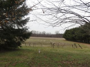 14229 Pardee Rd, Three Oaks, MI 49128