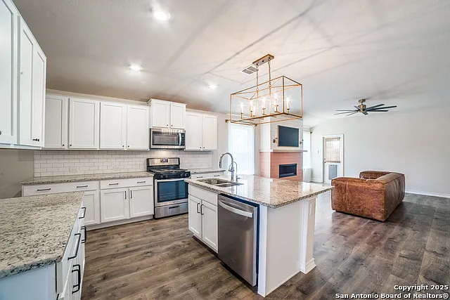 4230 Laterite Trl — Photo 7