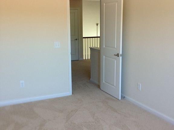 4th image of 317 Bellerive Dr