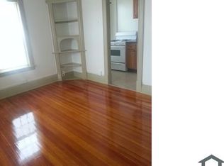 282 Central St #4, Springfield, MA 01105