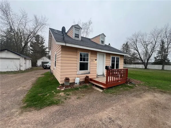 808 East 3rd Street, Ladysmith, WI 54848