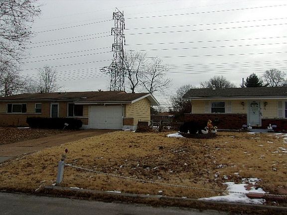3rd image of 11432 Criterion Ave