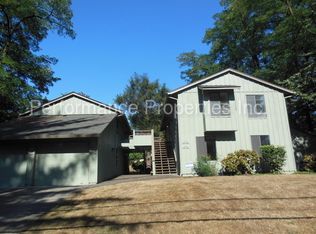 6797 Childs Rd, Lake Oswego, OR 97035