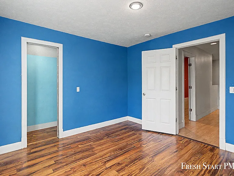 1113 Alpine Ave NW — Photo 25