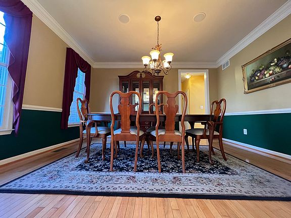 2nd image of 12701 Autumn Crest Dr