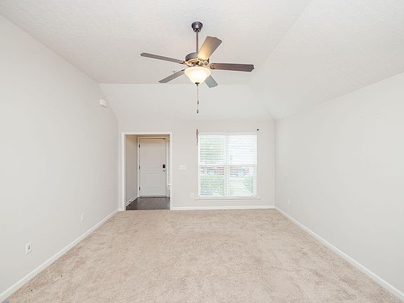 5th image of 3248 Alexandria Drive