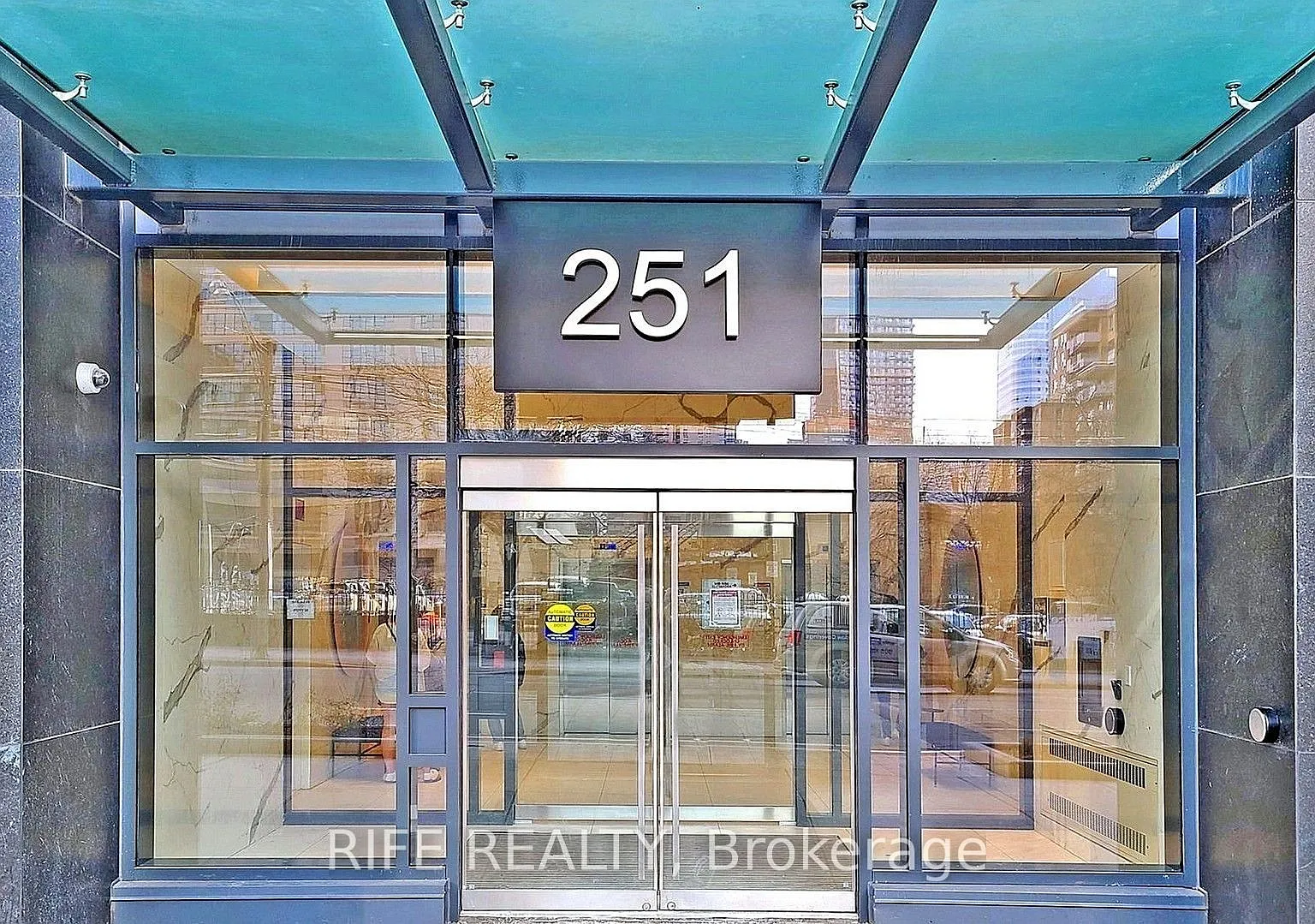 2 bed, $2,350 — Photo 1