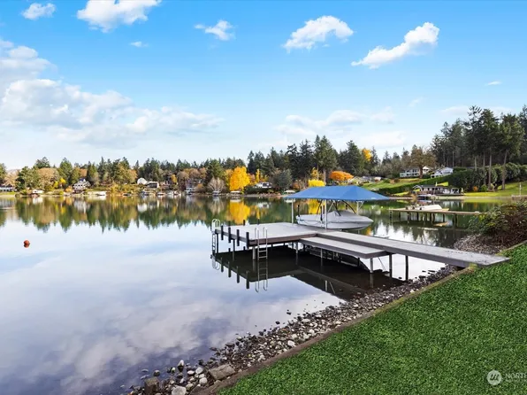 11107 Lake Steilacoom Drive SW, Lakewood, WA 98498