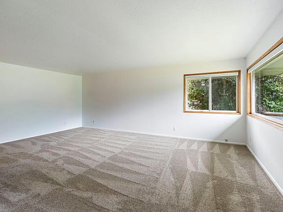 3rd image of 37 Godfrey Rd