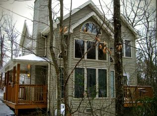 802 Crystal Branch Way, Gatlinburg, TN 37738