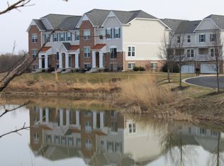 81 Arcadia Ln, Lake Zurich, IL 60047