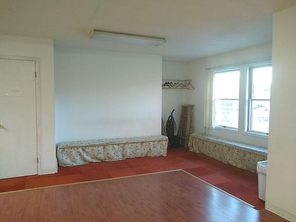 4th image of 523 W Manlius St