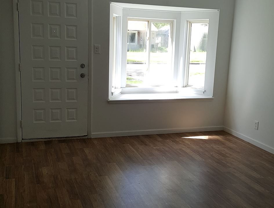 Living room.