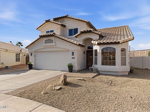 4th image of 1362 S CHOLLA Place
