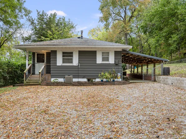 3203 Eads St, Davenport, IA 52802