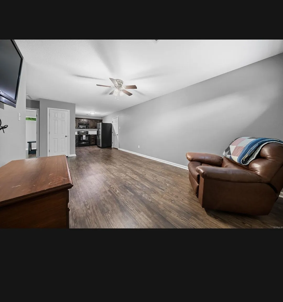 272 Rainwaters St — Photo 4