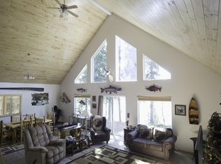 1077 Keystone Dr, Soldotna, AK 99669