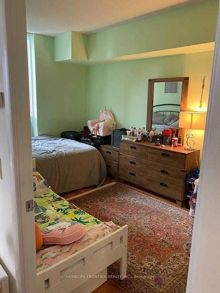 1 bed, $2,300 — Photo 4