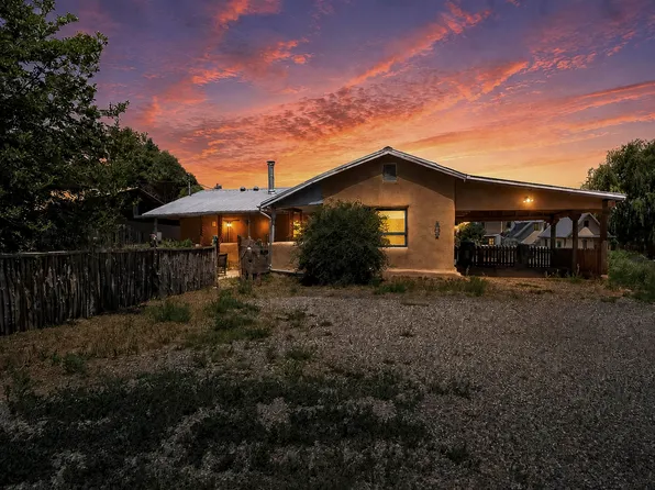 3 Manzano Viejo, Taos, NM 87571
