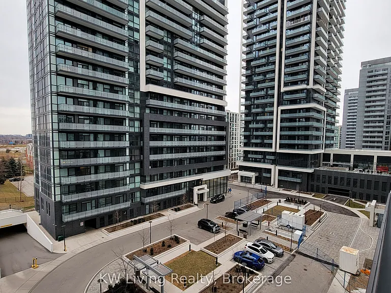 85 Oneida Cres #613 — Photo 12