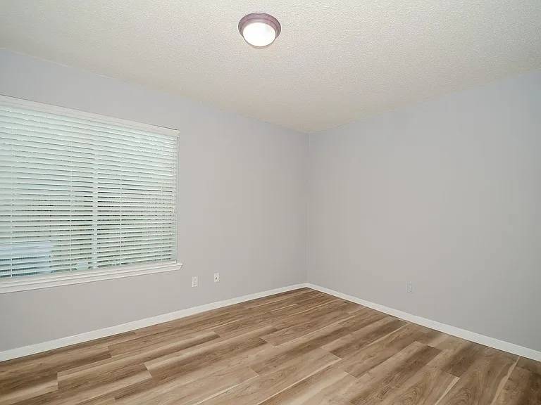 12722 Ashford Brook Dr — Photo 10