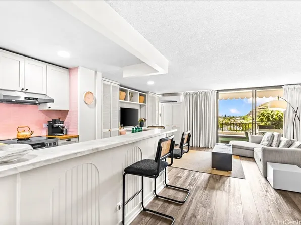 6750 Hawaii Kai Dr APT 102, Honolulu, HI 96825