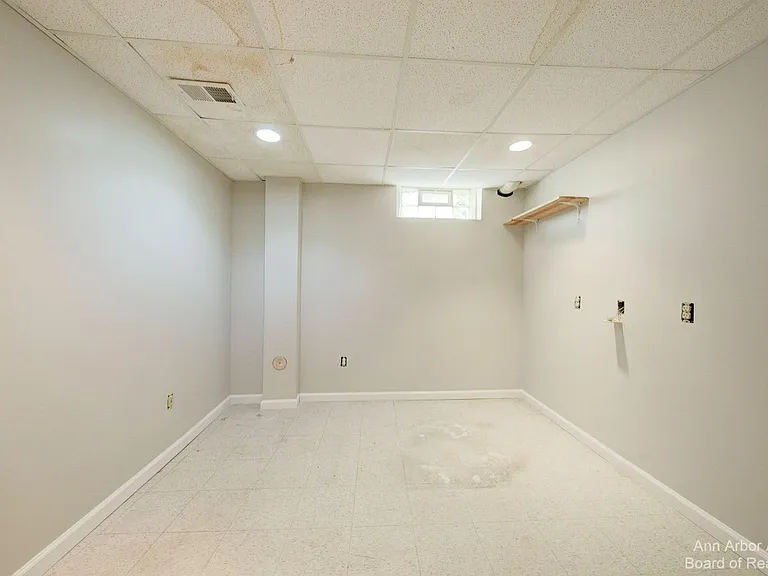 3127 Dunwoodie Rd #38 — Photo 44