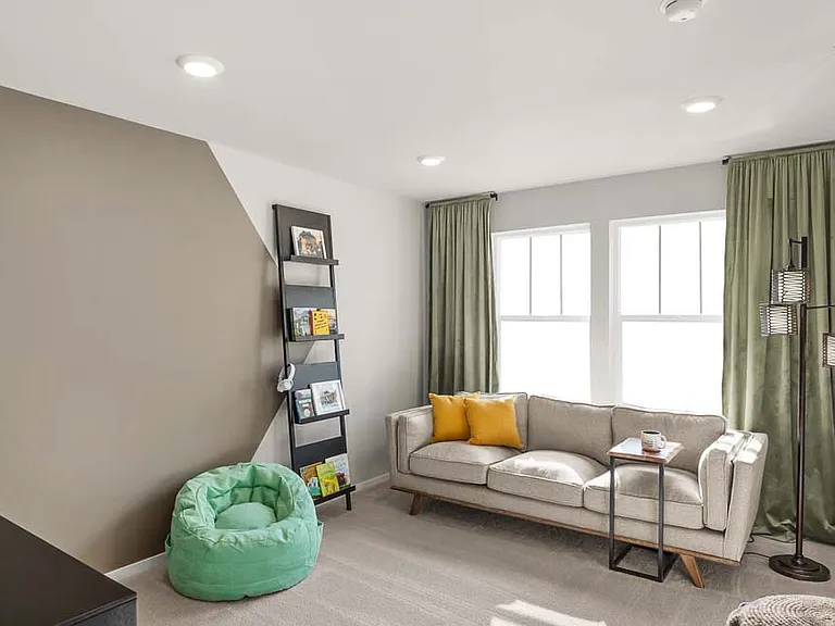 2137 Boxcar St NE #2137 — Photo 4