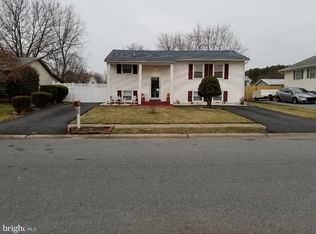 611 Postfield Rd, Newark, DE 19713