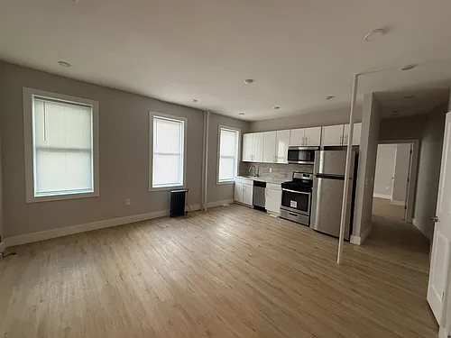 171 Manhattan Ave #3C Photo 1
