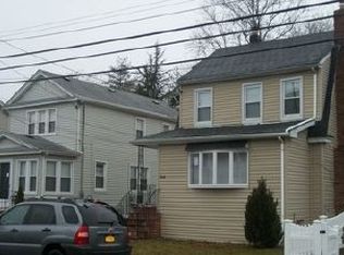 54 Cochran Pl, Valley Stream, NY 11581