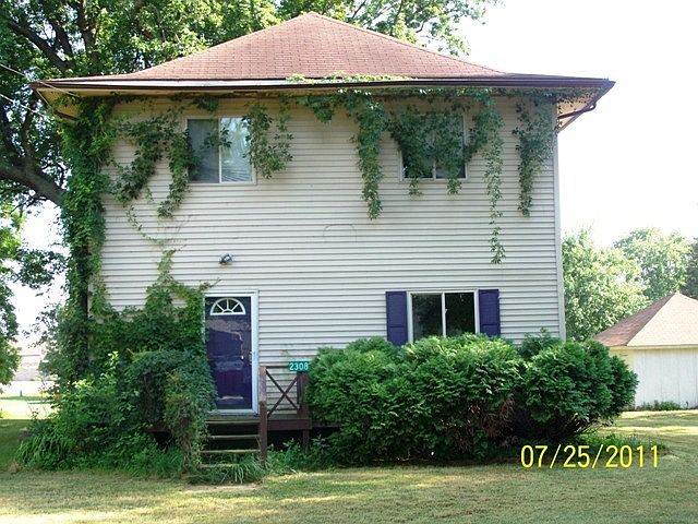 1st image of 2308 22nd St