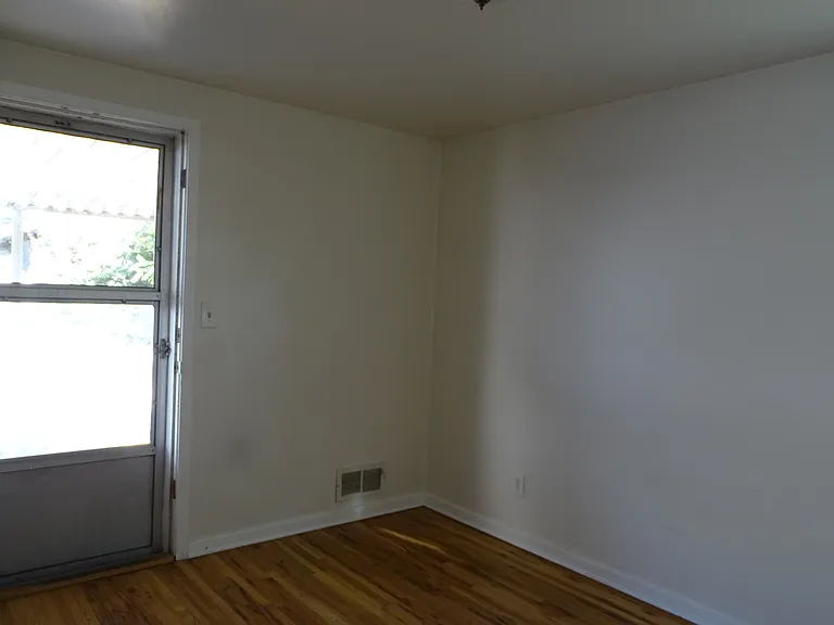2020 S Euclid Ave — Photo 13