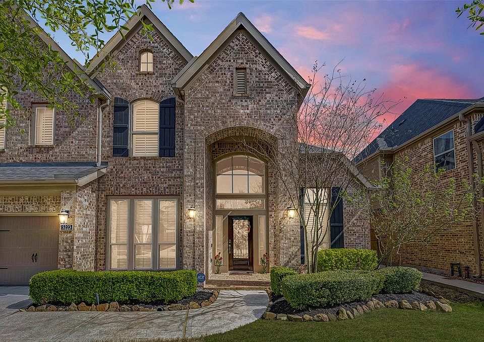 1st image of 5223 Paintbrush Falls Ct