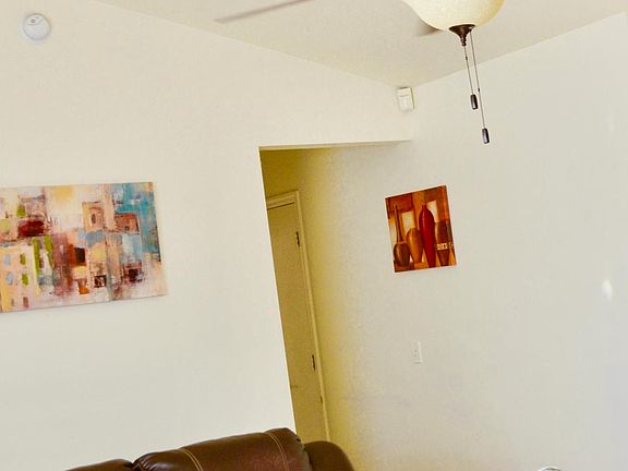 5th image of 1003 NE 1st Ave