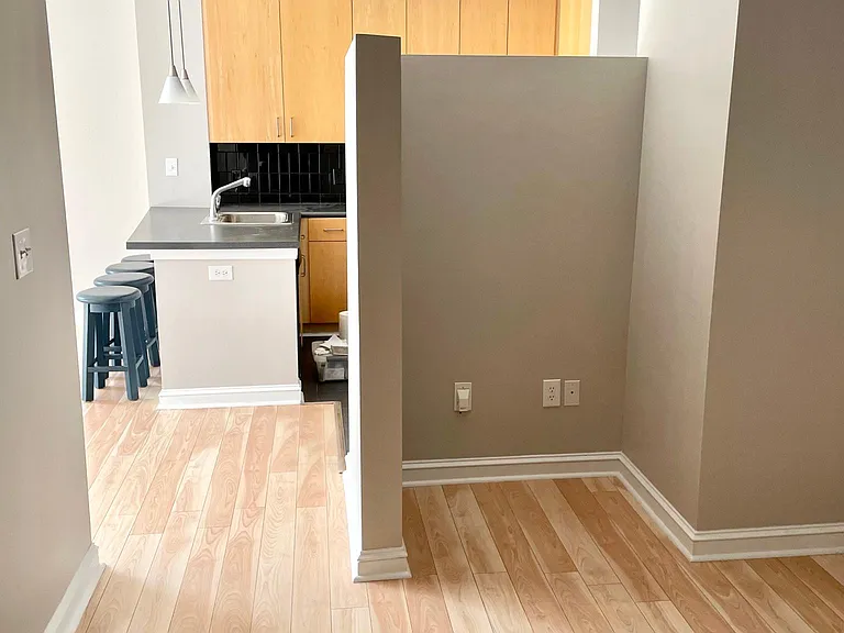 2125 Southend Dr #334 — Photo 9