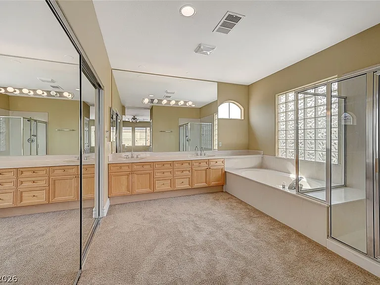 9462 Castillana Ct — Photo 39