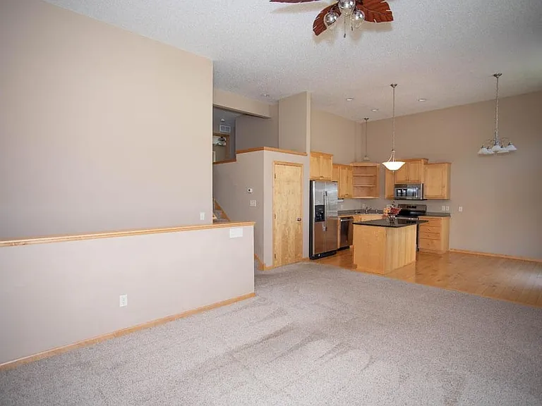 3175 Frontier Dr — Photo 5