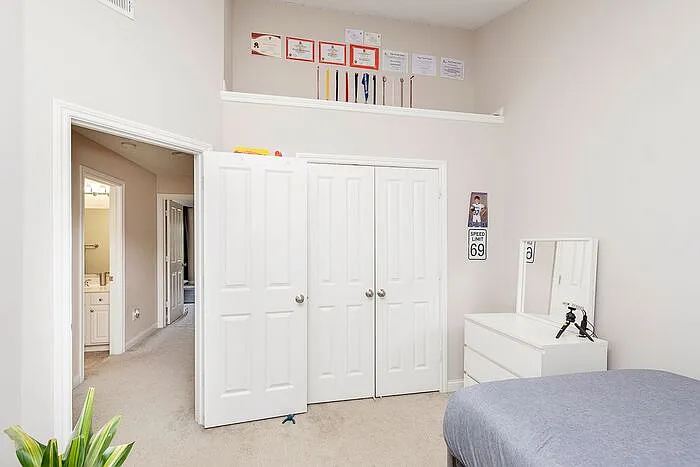 12940 Grenville St — Photo 23