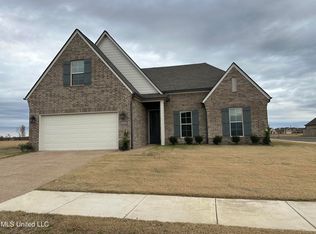 3128 Leatherman Dr, Lake Cormorant, MS 38641