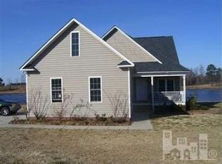 531 Cedar Lake Ln, Clinton, NC 28328