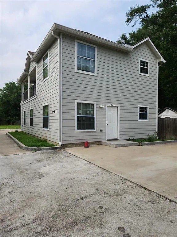 2 bed, 2.0 bath, 1030 sqft, $1,500 — Photo 2