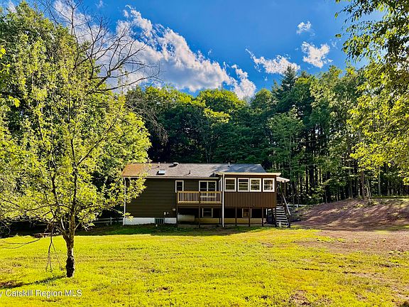 2nd image of 103 Manorkill Road