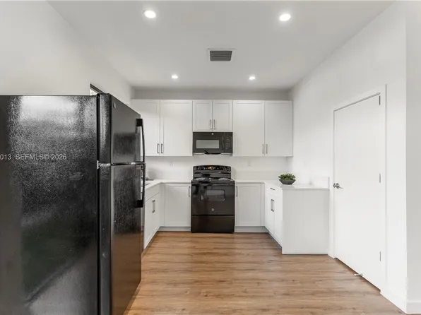 400 SW 1st St #1, Homestead, FL 33034