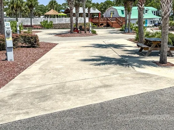 1843 Highway 98 W #26, Carrabelle, FL 32322