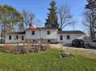 12573 Spruce Ln, Perry, MI