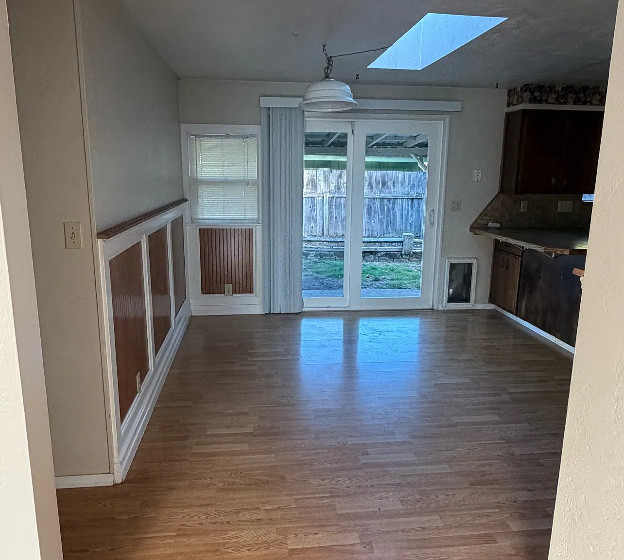 3 bed, $1,795 — Photo 1