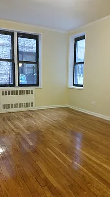 Rented by BRICK & GALO REALTY CORP | media 4