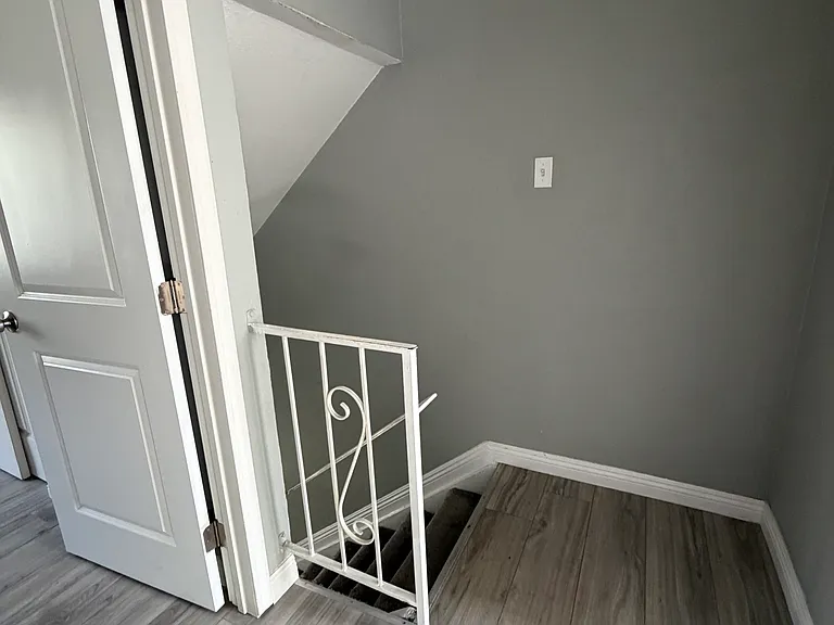 1720 G St #3 — Photo 12