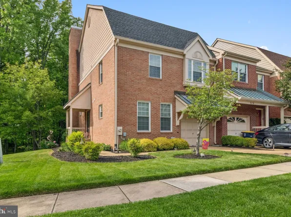 9104 Erfurt Ct, Laurel, MD 20708